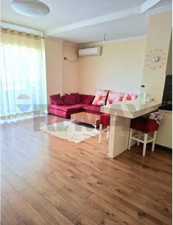 AFFITTASI APPARTAMENTO 2+1 A YZBERISHT