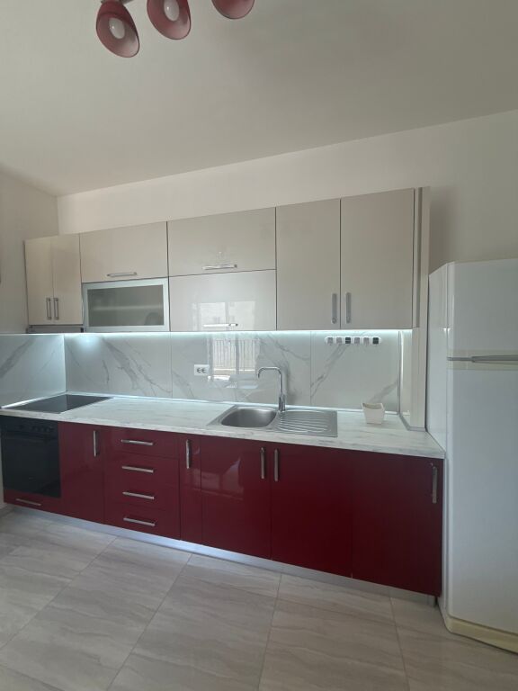 Jepet me Qera Apartament 1+1 – Zogu i Zi