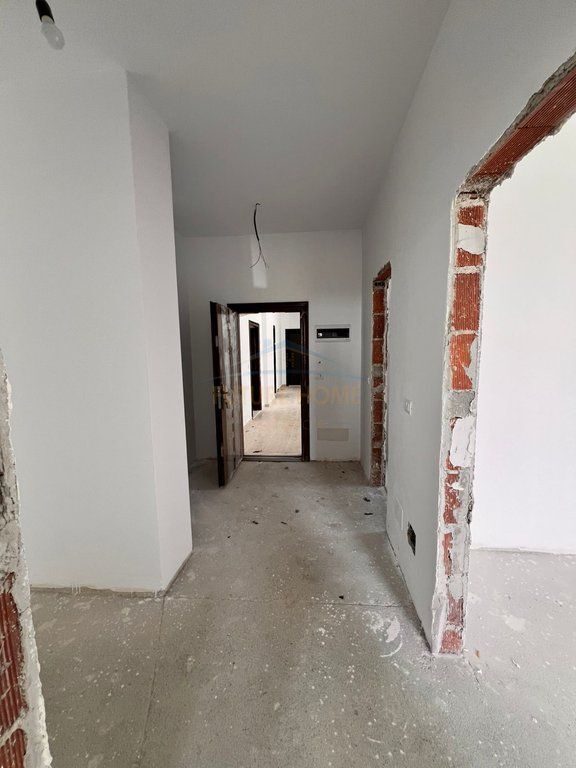 In vendita, Appartamento 2+1, Complesso Muraga