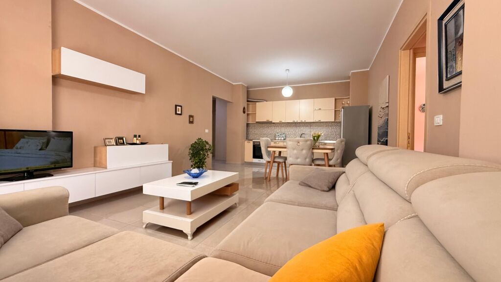 🏡 Apartment 2+1 for Rent on Ferit Xhajko Street (former Durrës Restaurant), Tirana 📍