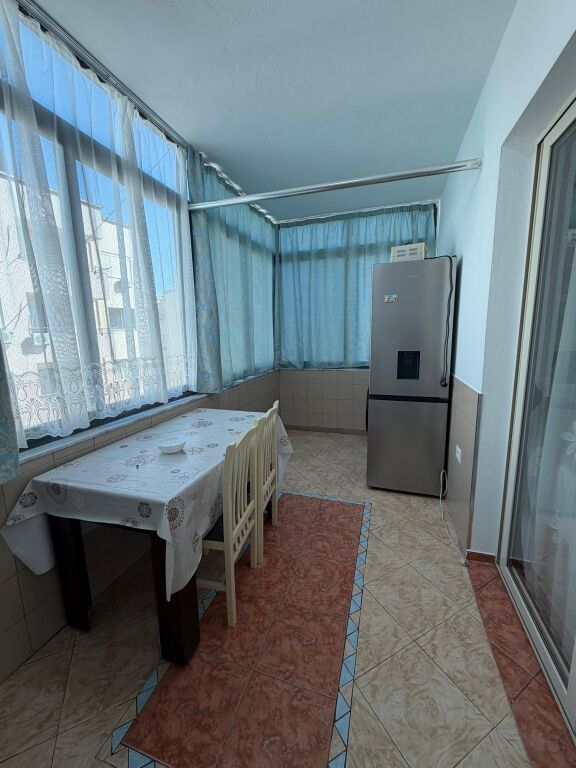 Jepet me qera apartament 2+1