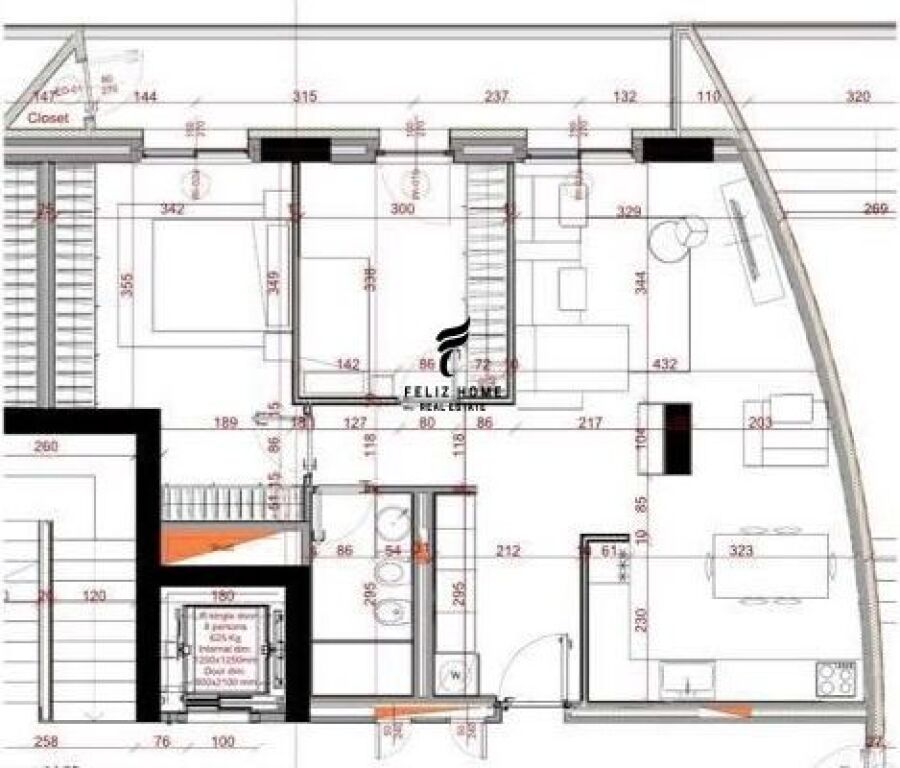 UFFICIO IN AFFITTO 116M2 KOMUNA E PARISIT 1.700 EURO FH-80755