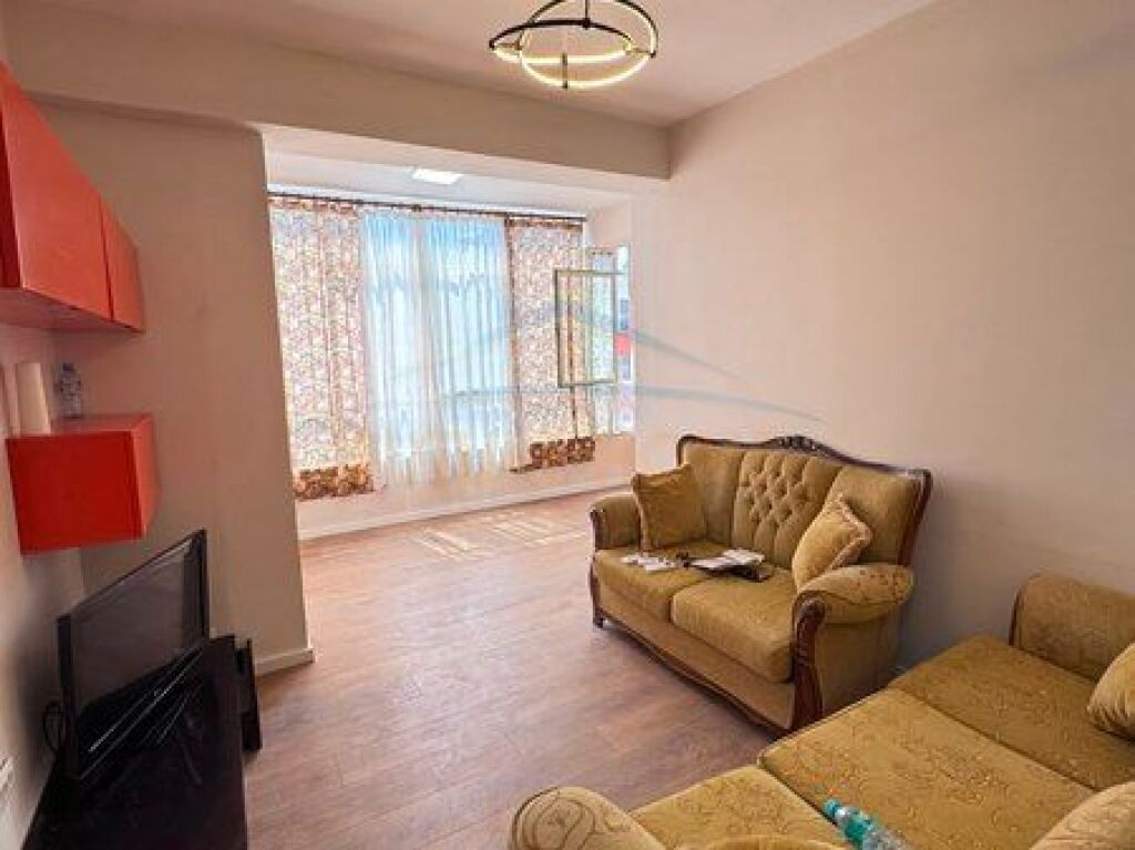 Shitet, Apartament 2+1, Unaza e Re, Tiranë