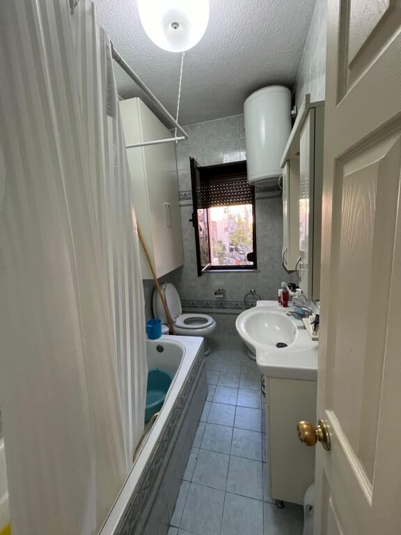 🏡 JEPET ME QIRA APARTAMENT 2+1📍 Rruga e Kosovarëve - Widok 5