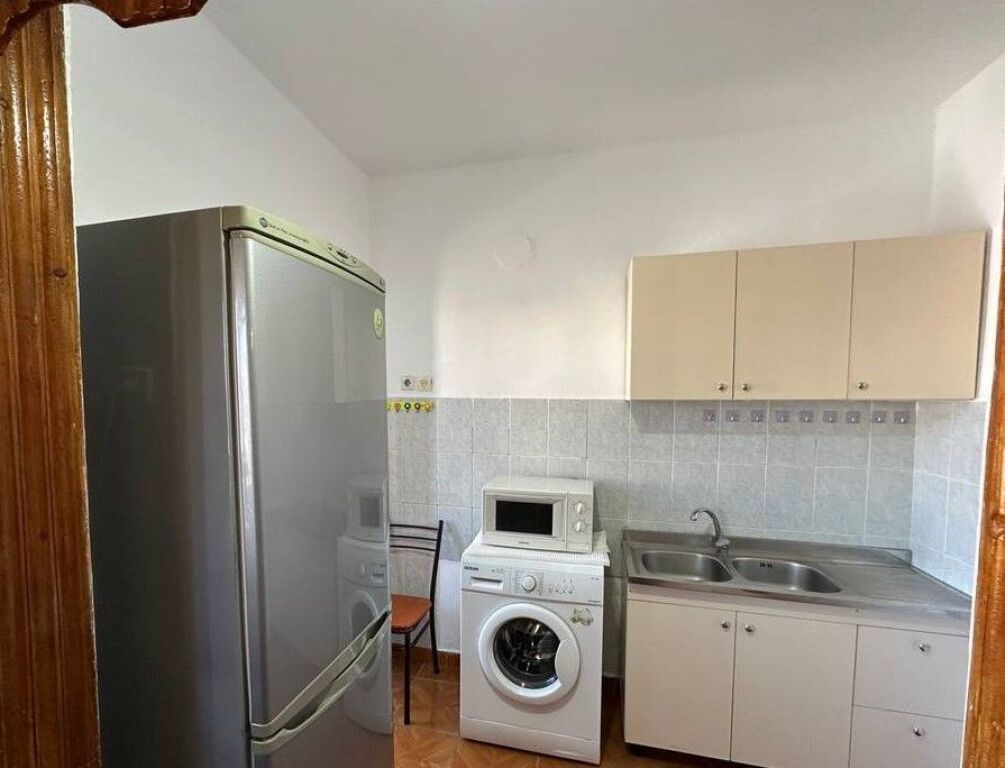 Apartment 2+1 For Rent near the Red School