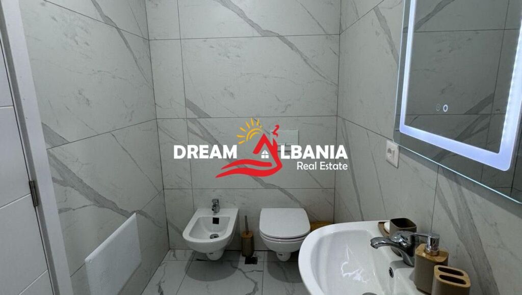 Jepet Apartament 2+1+2 ne Rrugen 5 Maji prane Rezidenca Ajka (ID 42215600)