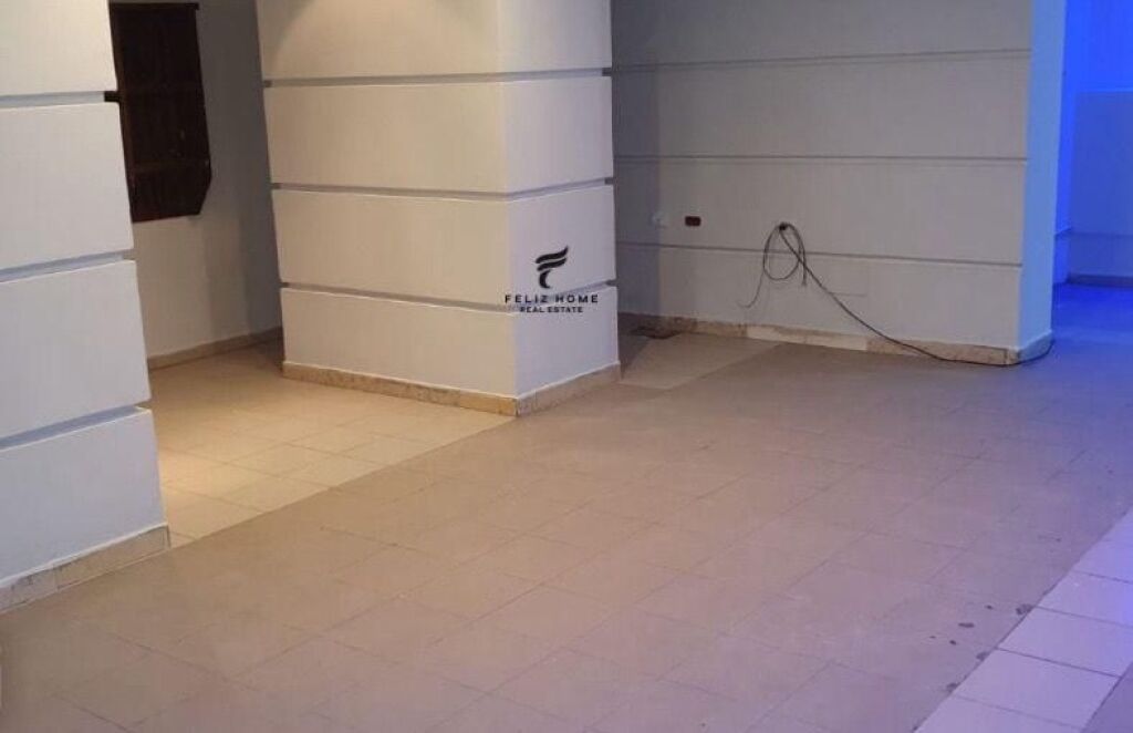 ZYRE ME QERA 330 M2 BLLOK 450.000 LEKE FH-80858