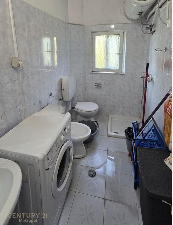 FOR SALE 2+1 APARTMENT, OPPOSITE THE "HARRY FULTZ" SCHOOL! 135,000 €