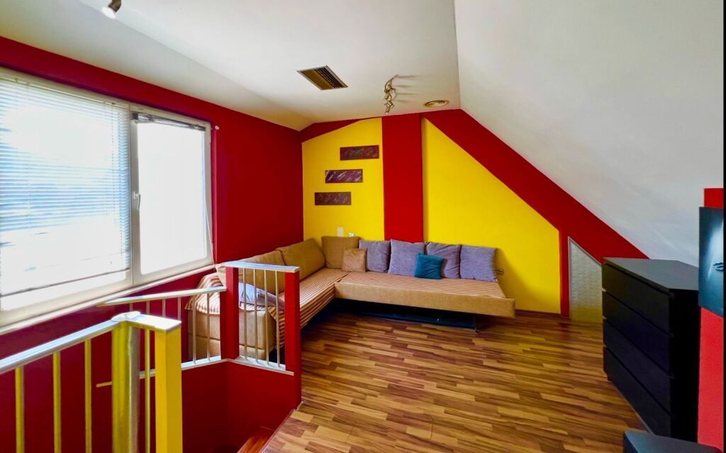 OCCASION!! Duplex 4+1+2 for sale at Kodra e Diellit nr1/ Near the Eleonore foundation.