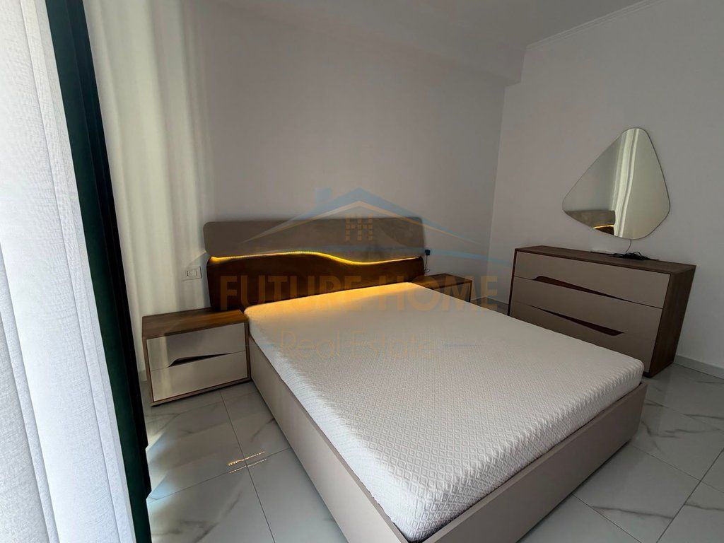 Qira, Apartament 1+1, Unaza e Re, Tiranë.