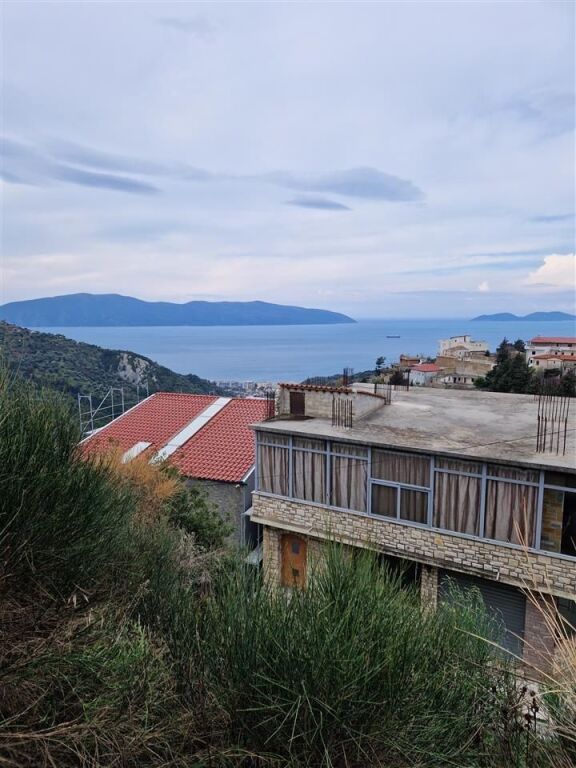 Terreno + Vecchia casa Kanine Villaggio
