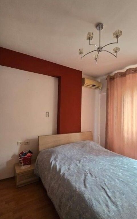 Apartament 2+1 me Qira në Kompleksin Kristal – Komuna e Parisit