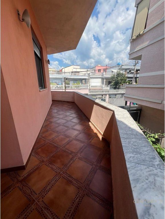 Don Bosko, 2-storey villa with yard for rent (business purpose)