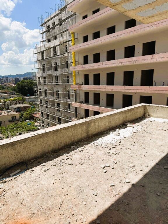 ✨Vendesi appartamento 1+1 in un nuovo edificio a Fusha Aviacionit✨