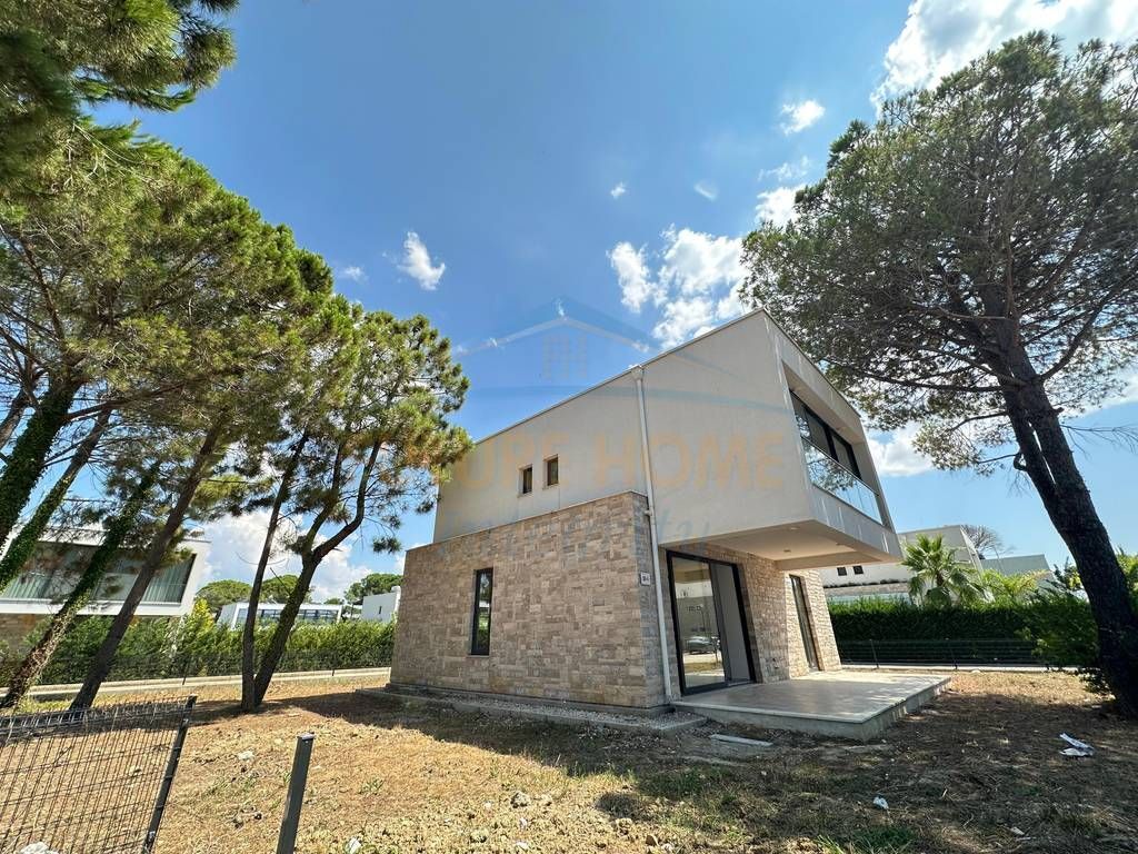 Shitet, Vilë Individuale, San Pietro Residence, Gjiri i Lalëzit.