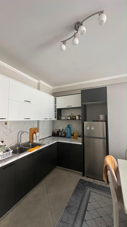 Apartament 2+1+2 në Astir te vila L2 per 550€