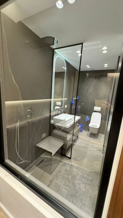 Jepet me Qira Super Apartament Luksoz 3+1+2 te Kodra e Diellit