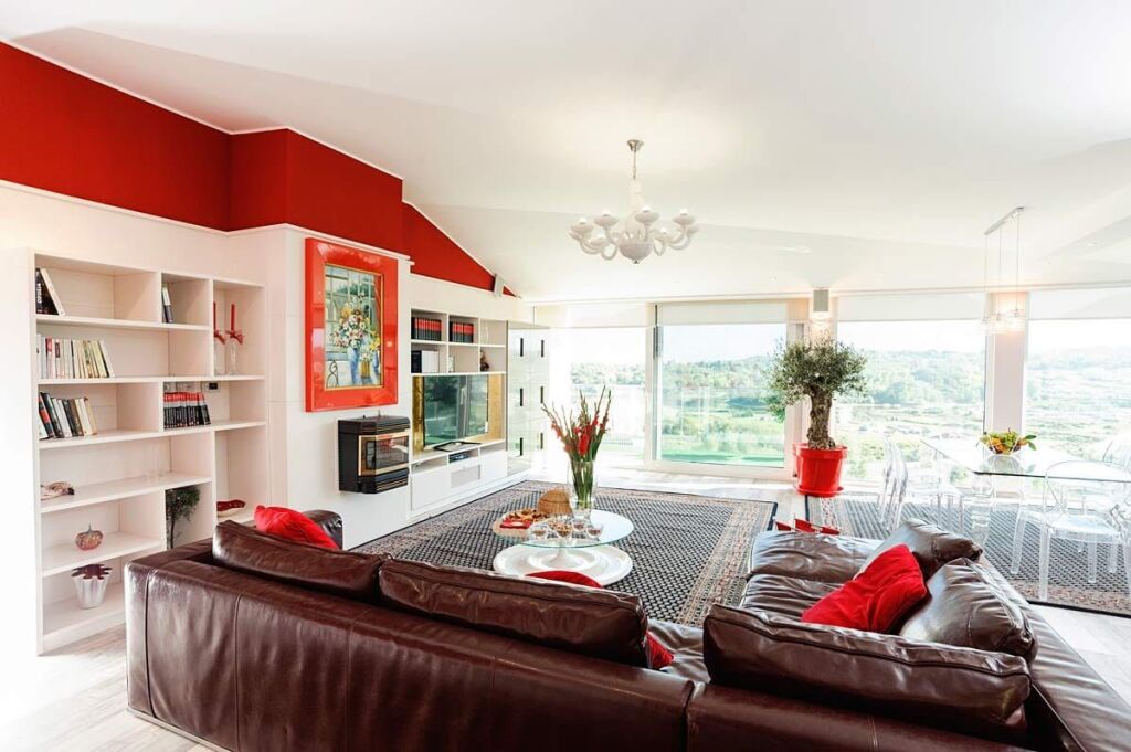 🏙️✨ Attico di Lusso 2+1+2 in Vendita al Lago Secco | 203 m² | Vista Panoramica sul Lago 🌅