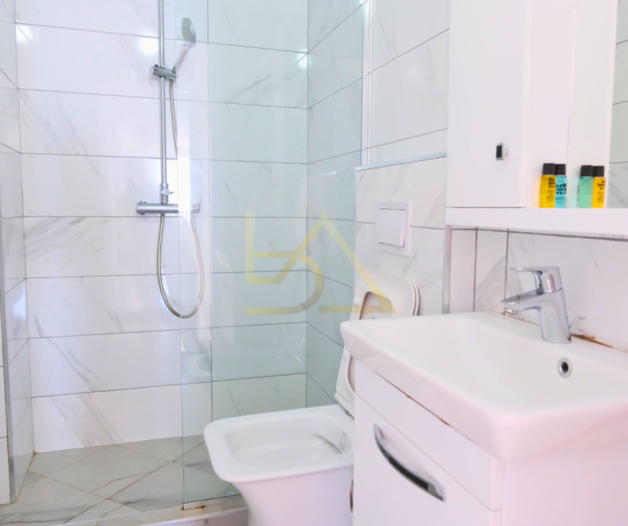 Apartament 2+1 me Pamje Deti për Shitje – White Residence 1, Sarandë