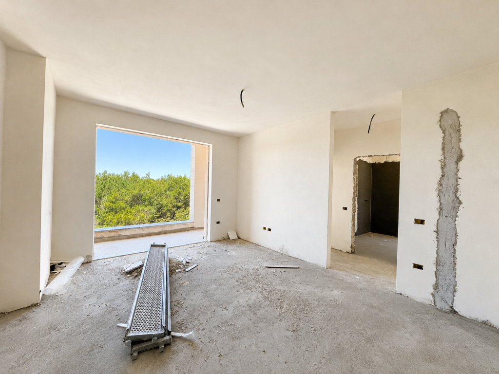 Shitet Apartament 2+1, 90 m² në Qerret