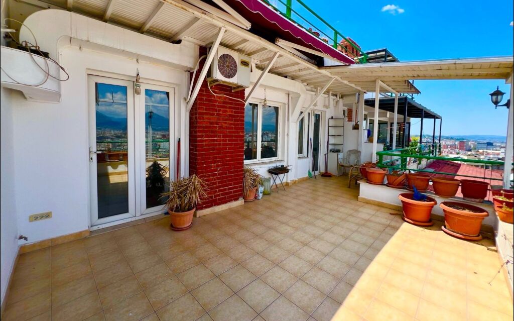 OCCASION!! Duplex 4+1+2 for sale at Kodra e Diellit nr1/ Near the Eleonore foundation.