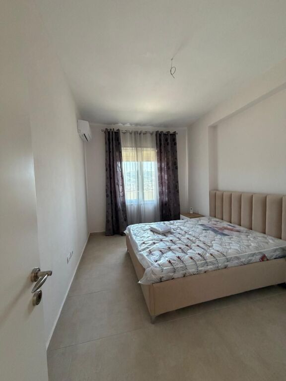 🏡 Jepet me Qira Apartament 1+1 tek Golden Park