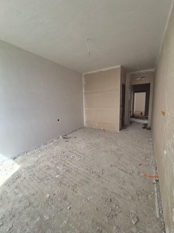 Apartament 2+1+2 gati per Banim në Kamëz 8'700'000 leke