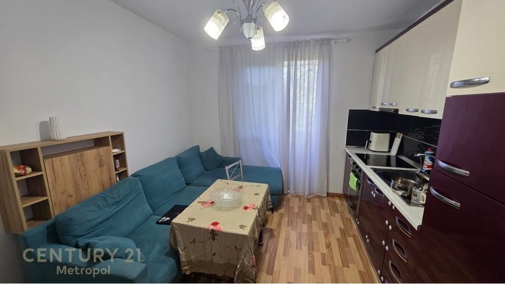 FOR SALE 2+1 APARTMENT, OPPOSITE THE "HARRY FULTZ" SCHOOL! 135,000 €