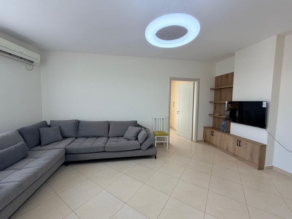 Apartament 1+1 per qira, Qytet Studenti
