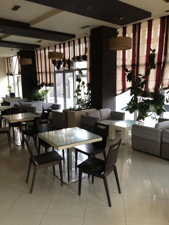 Commercial Unit (Shop) for Sale