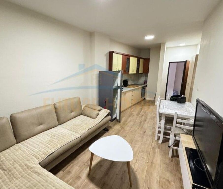 Shitet, Apartament 1+1, Astir, Tiranë.