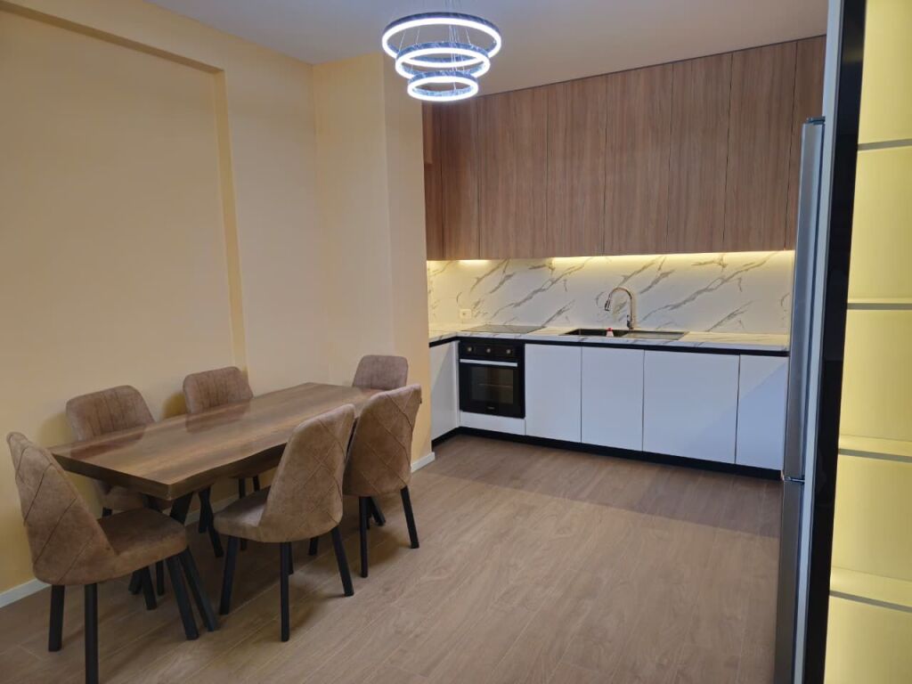 ✨ Apartment 2+1+2 with Veranda for Rent – Dry Lake | Near Forest Green ✨