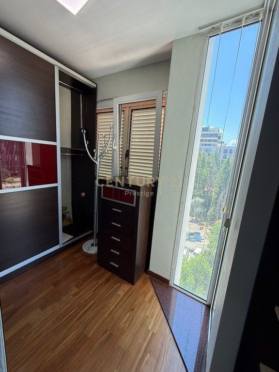 APARTMENT 2+1+PARKING SPACE FOR RENT "AMBASADOR 3", TIRANA