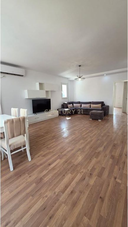 APARTMENT FOR RENT ZOOLOGICAL BOTANICAL GARDEN