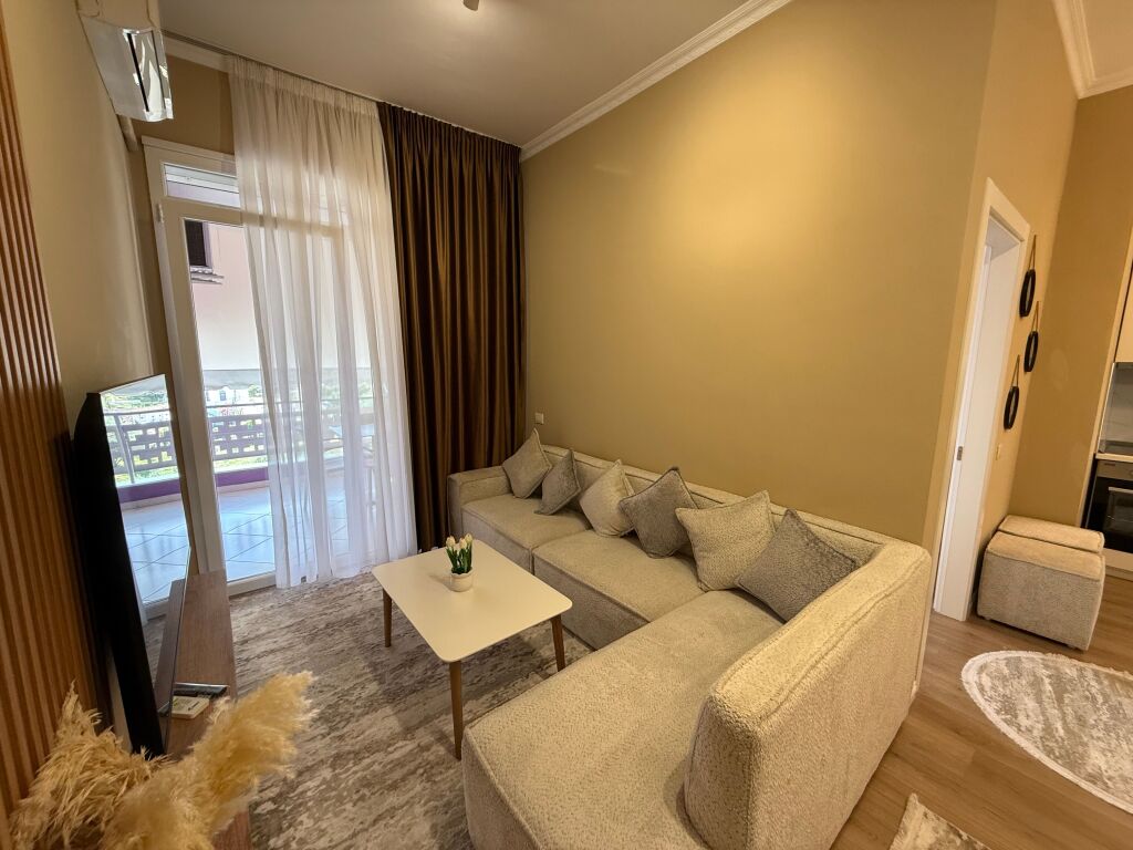 📣 QERA SUPER Apartament 1+1 Me Parking 📍 Kopeshti Botanik, Prane Xhamise ✨