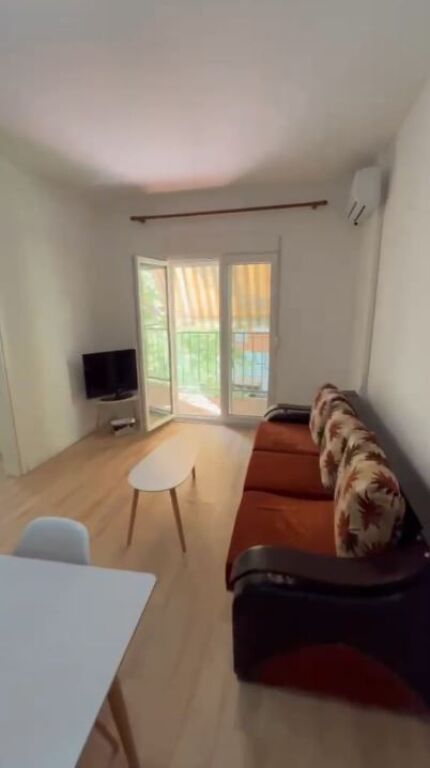 🏡 Jepet me Qera Apartament 2+1 ne 5 Maji tek Concord Center, 550 mije leke