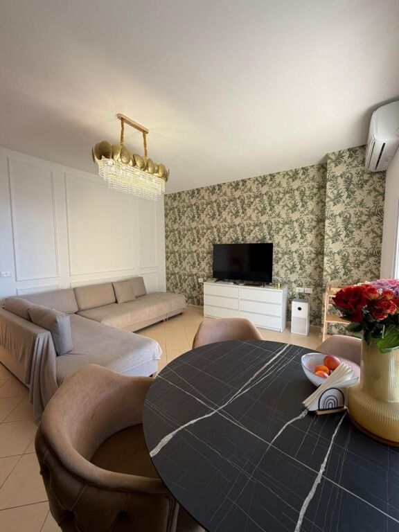 Apartament në Shitje në Sarandë – Rruga Butrinti, pranë Detit