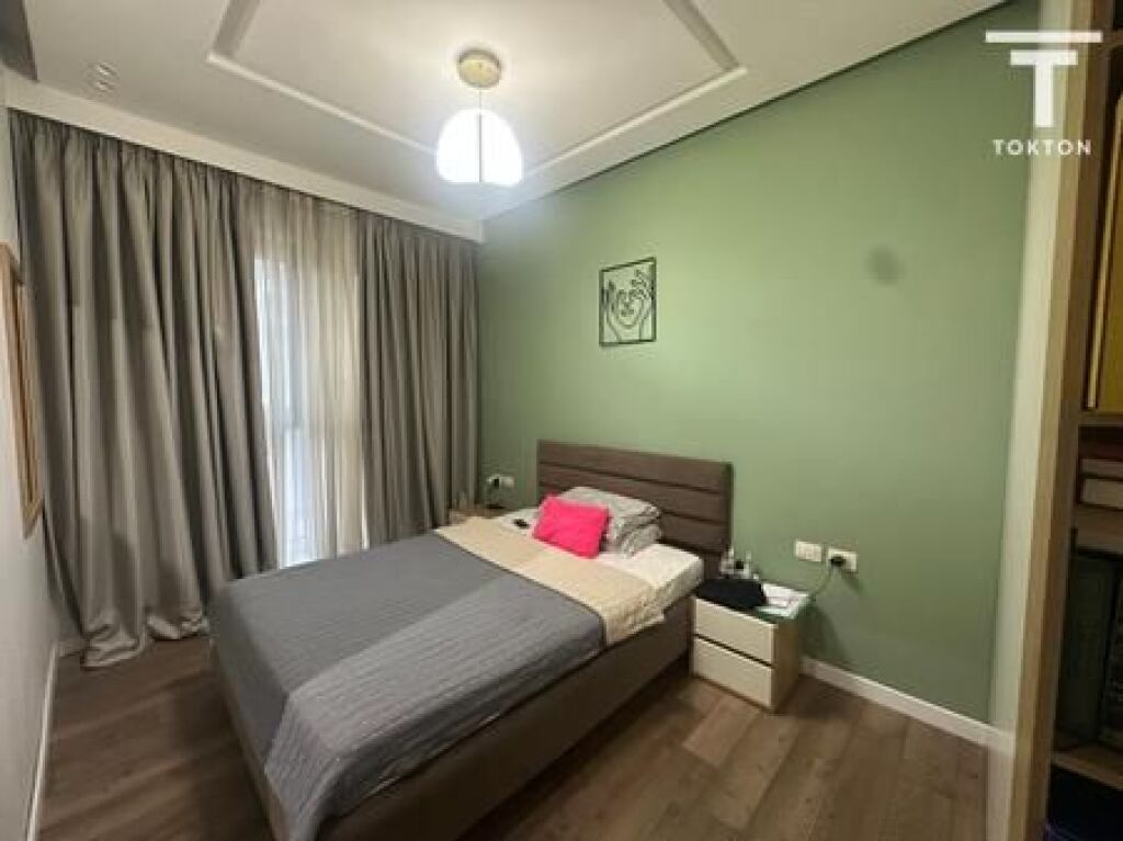 IN VENDITA, APPARTAMENTO 3+1+2, VIA DEI KOSOVARI, TIRANA