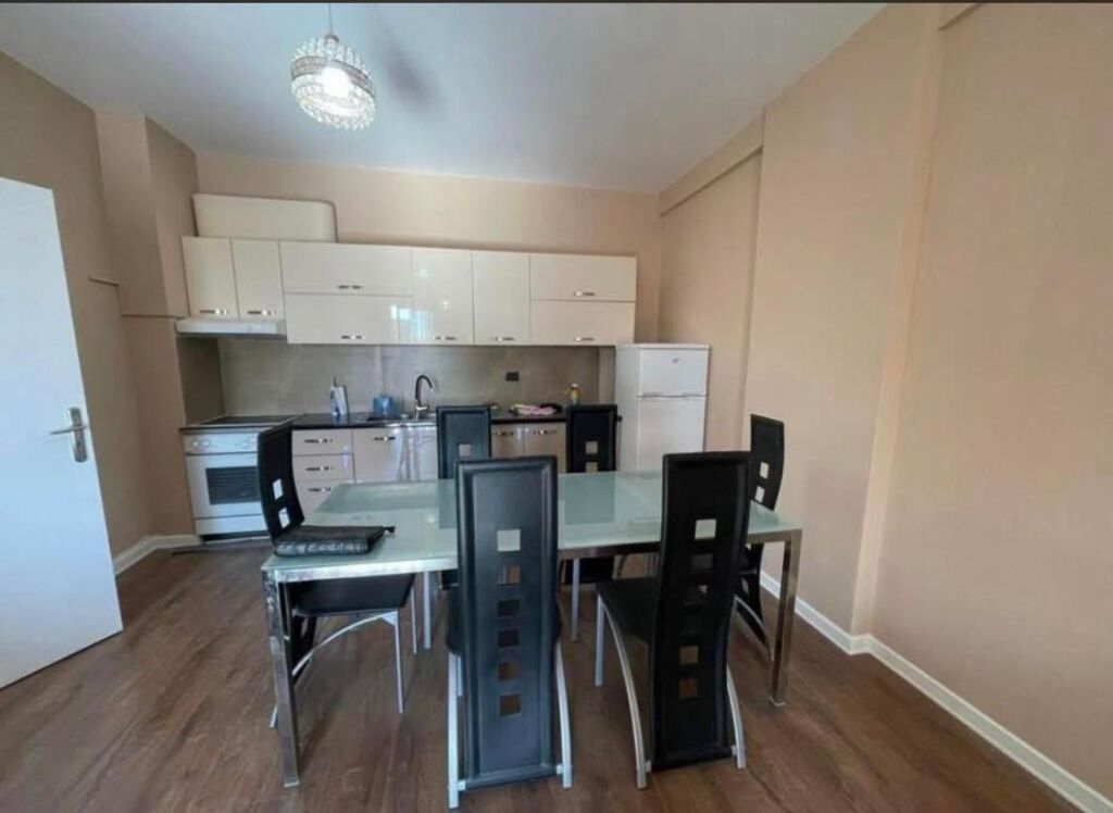 Qera | Apartament 2 + 1 afer Rrethit | Astir | 500 €/muaj – pohled 3