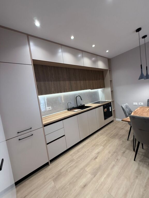 Appartamento In Affitto 1+1 a Yzberisht (ID B2101132) Tirana.