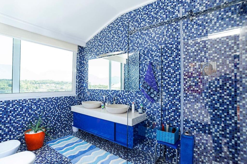 🏙️✨ Attico di Lusso 2+1+2 in Vendita al Lago Secco | 203 m² | Vista Panoramica sul Lago 🌅