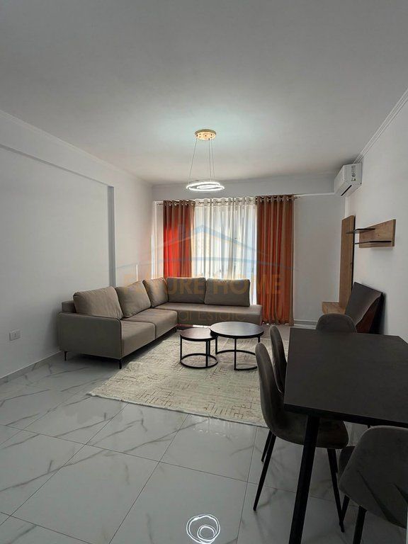 Qira, Apartament 1+1, Unaza e Re, Tiranë.