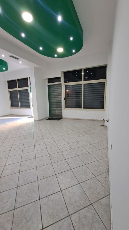 🏢✨ Jepet me Qira Ambient Biznesi pranë Kompleksit Square 21 | 60 m² | Kati 0 ✨ – pohled 3