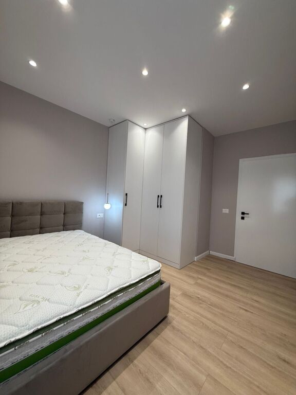 Appartamento In Affitto 1+1 a Yzberisht (ID B2101132) Tirana.