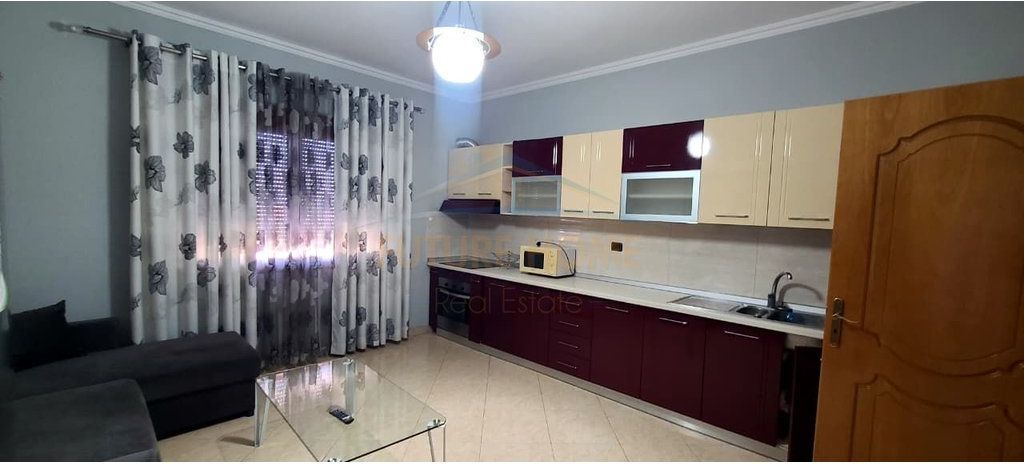 Appartamento 2+1 in affitto in via Jordan Misja