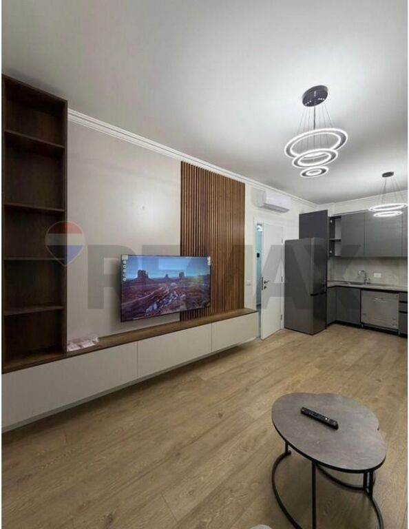 JEPET ME QIRA APARTAMENT 1+1 KOMUNA E PARISIT !