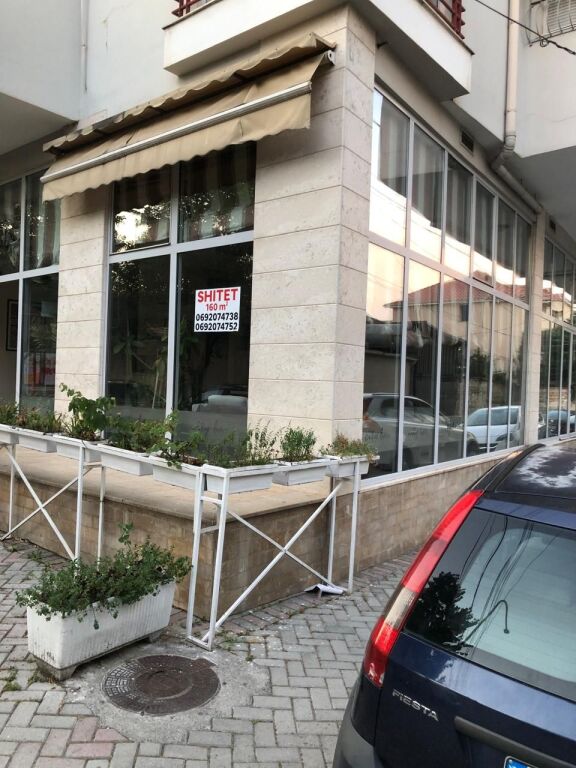 Commercial Unit (Shop) for Sale