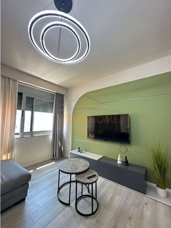 For sale, Apartment 1+1, 21 Dhjetori, Tirana