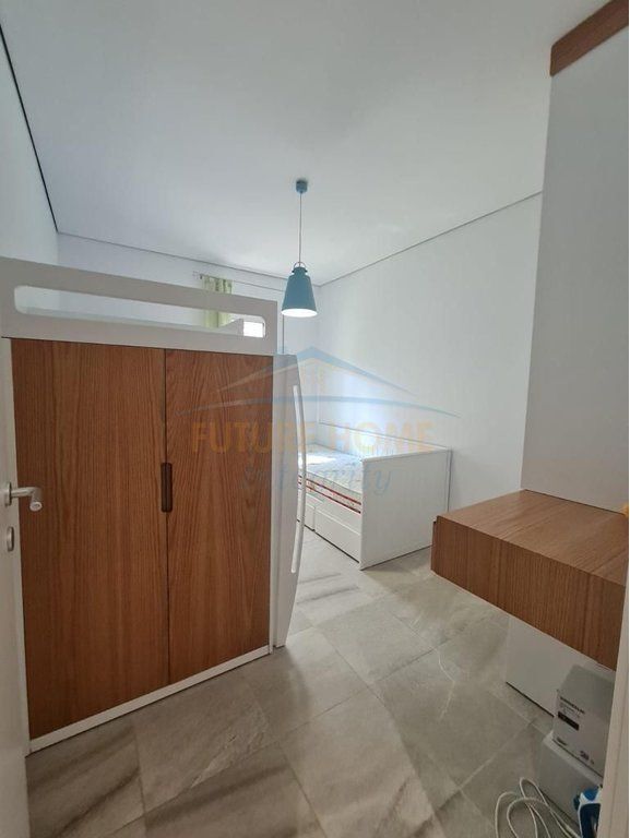 For sale, Apartment 2+1+Yard, San Pietro Residence, Lalëz Bay.