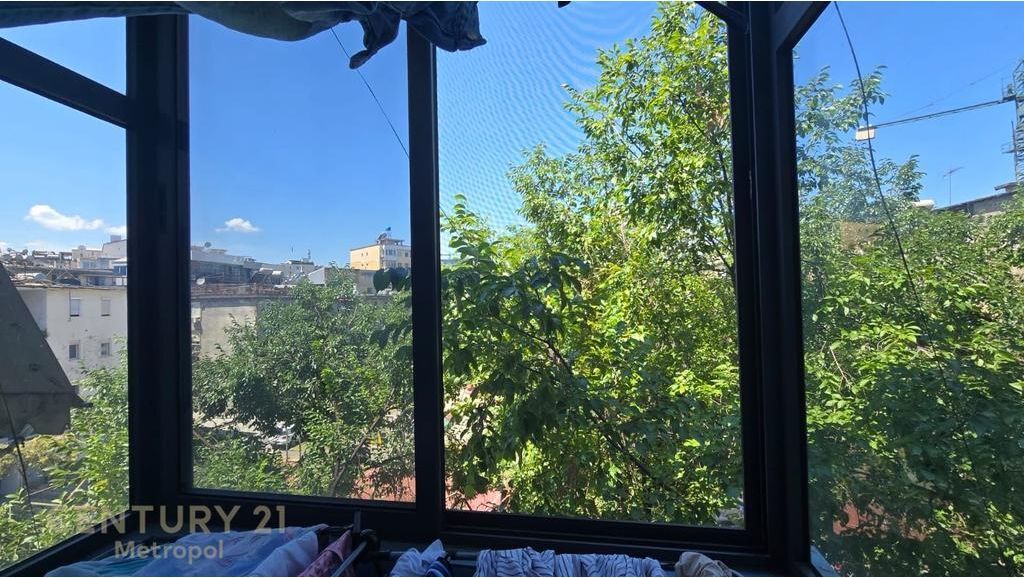 FOR SALE 2+1 APARTMENT, OPPOSITE THE "HARRY FULTZ" SCHOOL! 135,000 €